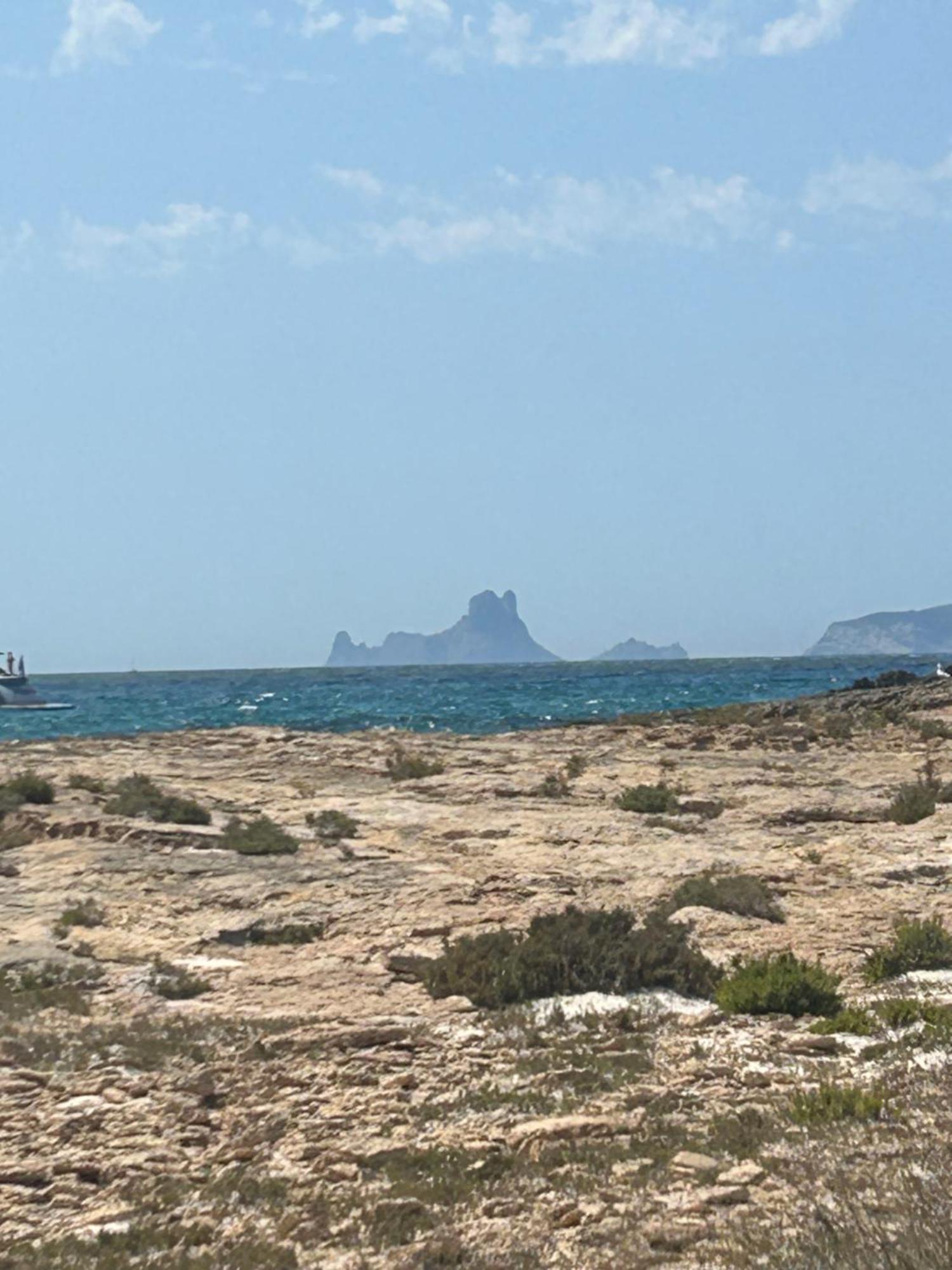 Es Pujols Vista Mare Daire Dış mekan fotoğraf