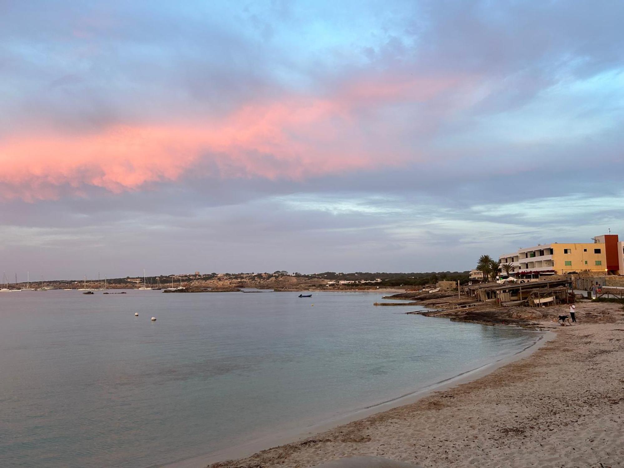 Es Pujols Vista Mare Daire Dış mekan fotoğraf